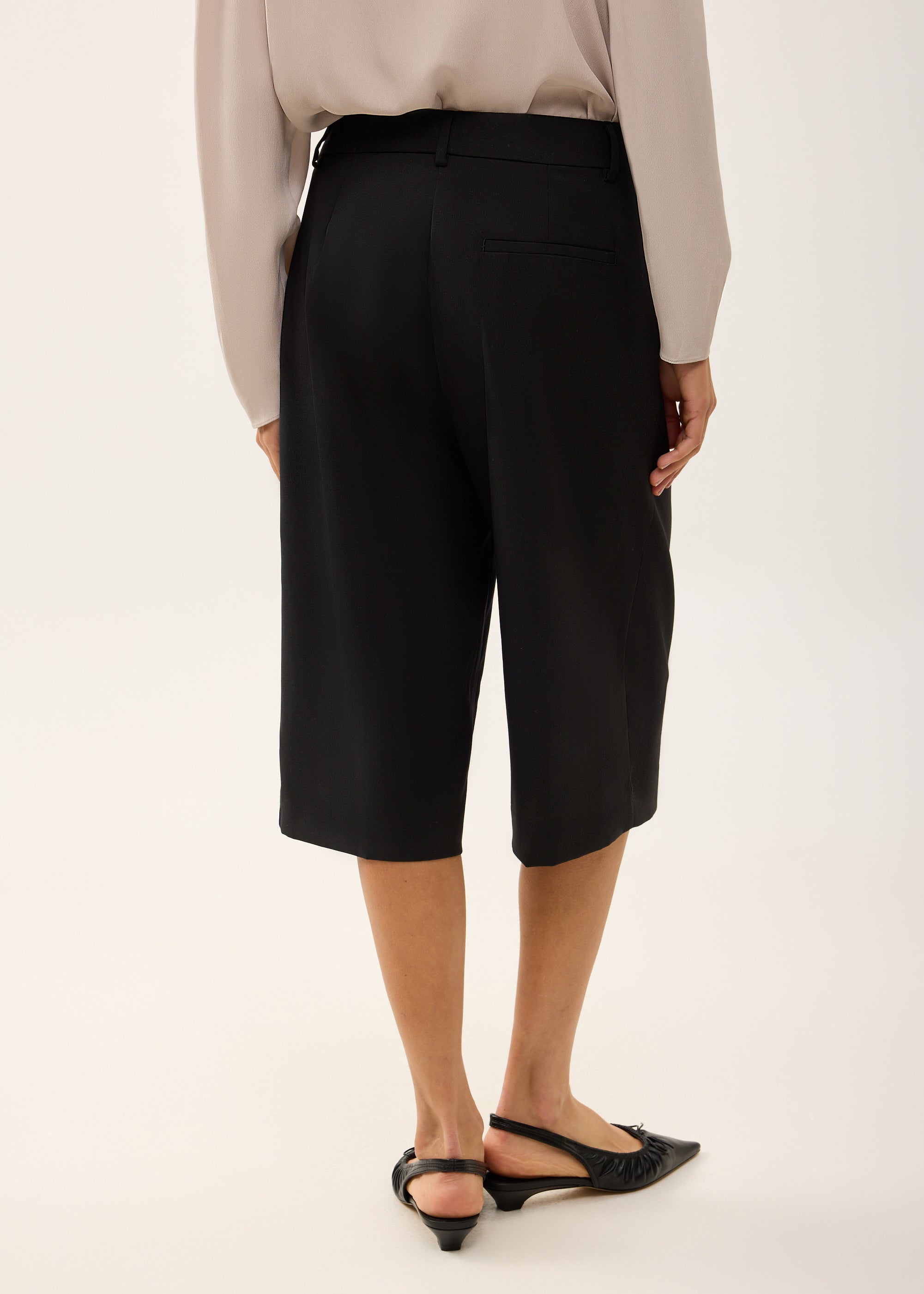 Luisa Short